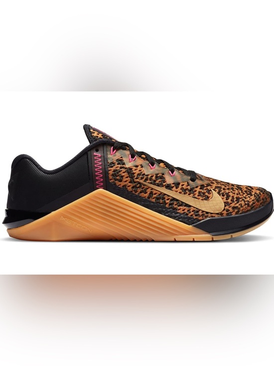 Nike Shoes - Nike Metcon 6 Leopard Cheetah Pink Training Shoes Gold Swoosh Women 7.5 Sneakers